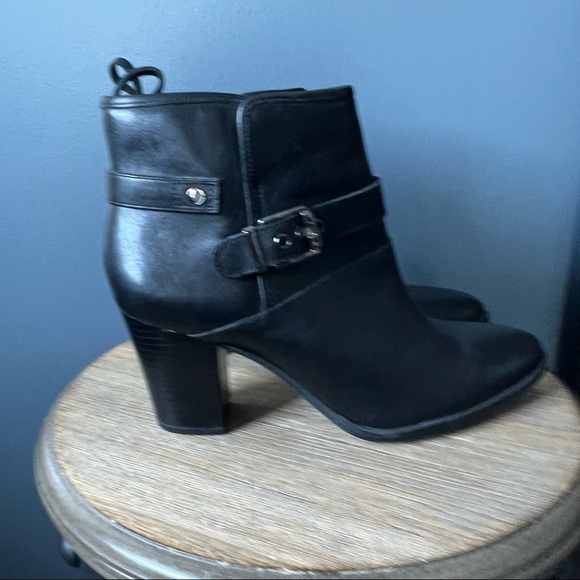 Franco Sarto Dorinda Ankle Booties - Picture 6 of 6